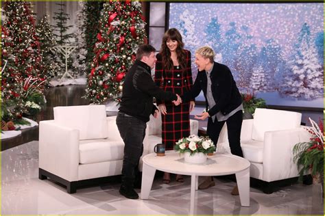 Dakota Johnson's 'Ellen' Interview Turned Awkward So Quickly...: Photo 4394872 | Dakota Johnson ...