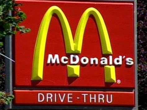 Weird News Mcdonalds Worker Slapped Customer Dives Through Drive Thru