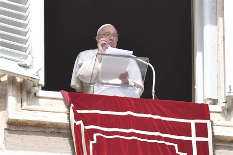 El Papa Todo abuso es una traición a la confianza