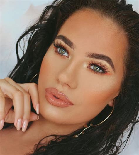 Xu H Ng Trang I M Tuy Kh Ng M I Nh Ng L I C C Hot C Th Gi P Ch Em T A S Ng Trong M A Thu N Y