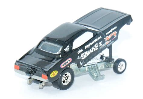 Hot Wheels Don Prudhomme Snake Loose Cars