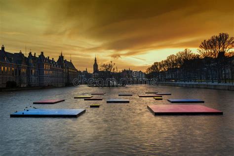 Binnenhof at night stock photo. Image of ducks, monument - 12619796