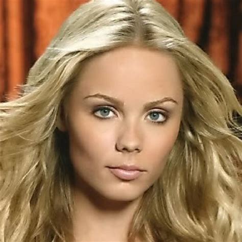 Laura Vandervoort Smallville Nude Body Fake Celebrity Fakes U My XXX Hot Girl