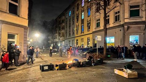 Fassungslos Silvester Ausschreitungen In Berlin Auch In Herscheid