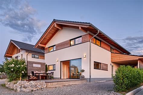 Massivholzhaus Aus Oberbayern Zimmerei Holzbau Strasser