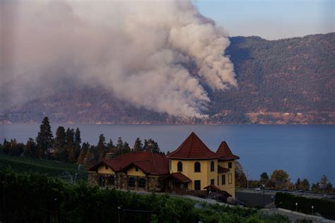 British Columbia Wildfires Continue, Evacuations Ordered - Bloomberg