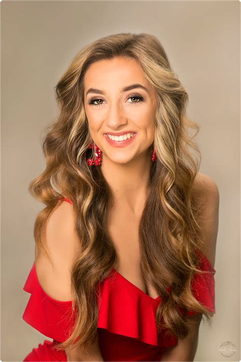 Pageant Headshots Leslie Larson Photography Blaine Mn Elexa And Stella Leslie Larson