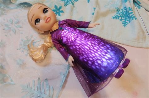 Review Into The Unknown Frozen 2 Singing Elsa Doll Real Mum Reviews