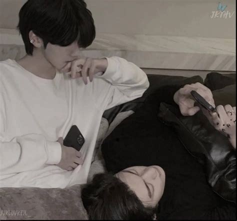 Pin by 𝓣𝓻𝓪𝓼𝓜𝓲𝓮𝓼𐤀 on Tae boy friend Cute gay couples Gay