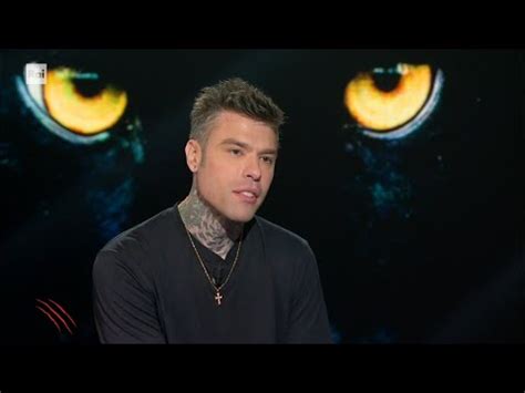 Fedez E L Adolescenza Turbolenta Ho Tentato Il Suicidio A Anni