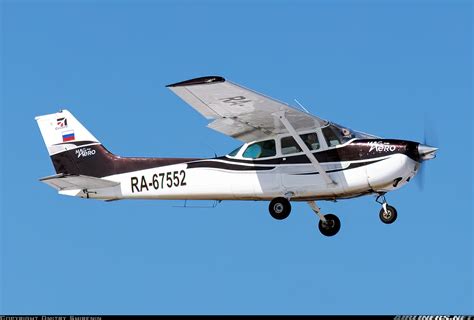 Cessna 172N Skyhawk - Untitled | Aviation Photo #7176727 | Airliners.net