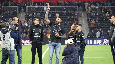 Rayados Jonathan Orozco Cuelga Los Guantes Y Se Despide De Su Afici N