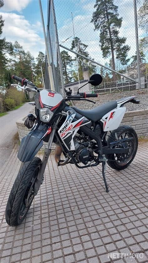 Rieju Mrt Motard Cm Helsinki Moped Nettimoto