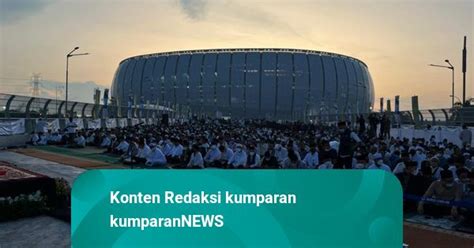 Anies Gelar Salat Idul Adha Di Jis Minggu Juli Kumparan