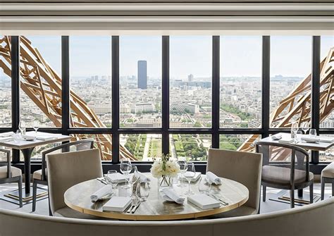 Best Eiffel Tower Restaurants | Fine Dining