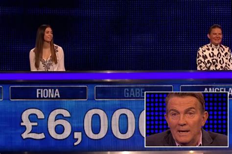 Bikini Day Every Day Olivia Walsh Shows Off Her Killer Curves In Skimpy Swimwear Daily Star