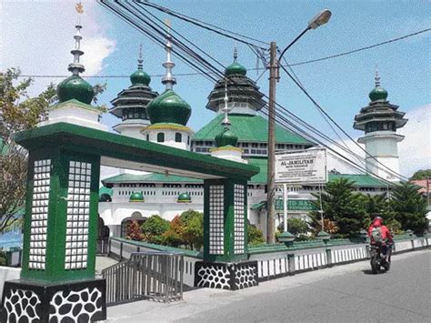 Masjid Raya Pariaman Pusat Pengembangan Islam Arsitektur