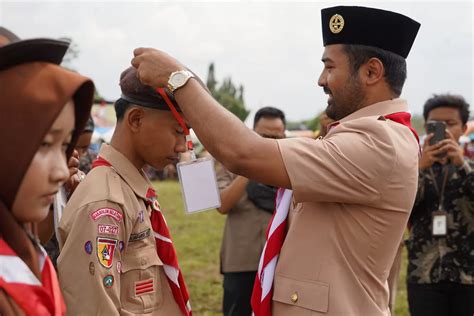 ZIGO ROLANDA Pramuka Jadi Wadah Pembinaan Generasi Muda Untuk