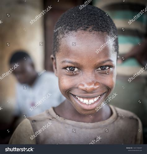 2,245 African Portrait Poverty Child Close Images, Stock Photos ...