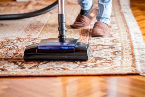 Can You Use A Carpet Cleaner On A Rug It Depends Rugs Pads For