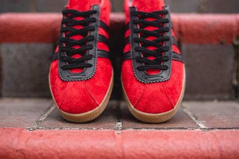 Адидас лондон кроссовки - 81 фото