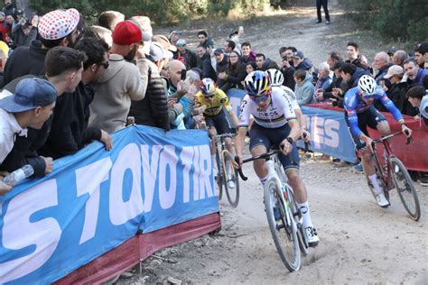 Tom Pidcock también se viene Benidorm CX