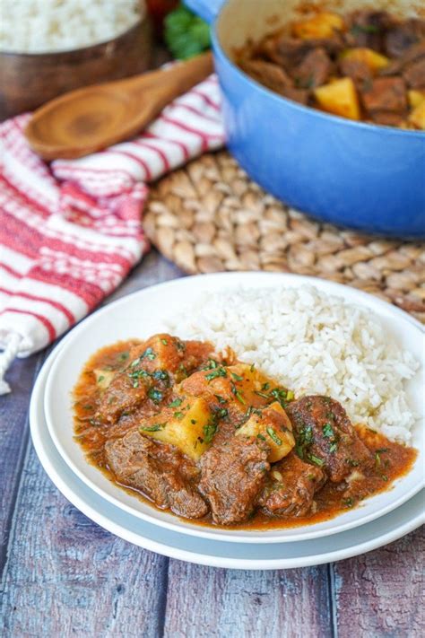 Beef And Potato Stew Beef And Potatoes Stewed Potatoes Carne Guisada