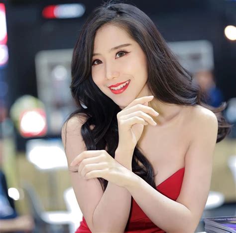 No mắt trước thân hình bốc lửa của hot girl Thái Lan Người đẹp Việt Giải Trí