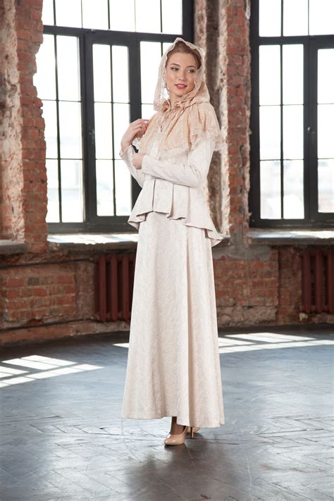 Modest but modish: Moscow’s first clothes store for Orthodox believers ...