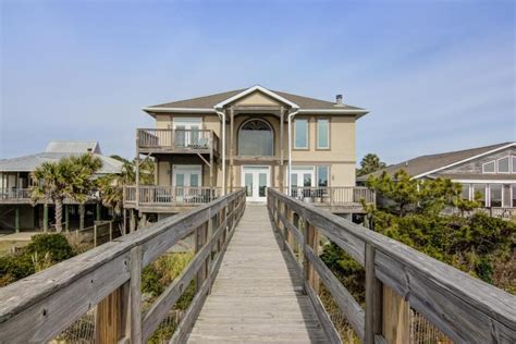 Beachfront Villas in Folly Beach, SC - price from $8, reviews | Planet ...