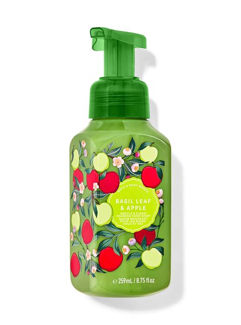 Basil Leaf And Apple Gentle And Clean Foaming Hand Soap Bath And Body Works