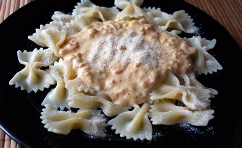 Ma Cuisine Farfalle Z W Dzonym Ososiem W Sosie Mietanowym