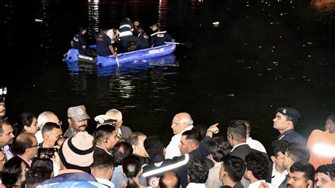 Gujarat 12 Students And 2 Teachers Dead 20 Rescued After Boat