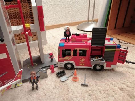 Feuerwehrstation Playmobil Mit Viel Zusatz Kaufen Auf Ricardo