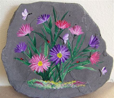 Pin by PJ on painted rocks | Rock painting flowers, Painted rocks, Rock ...