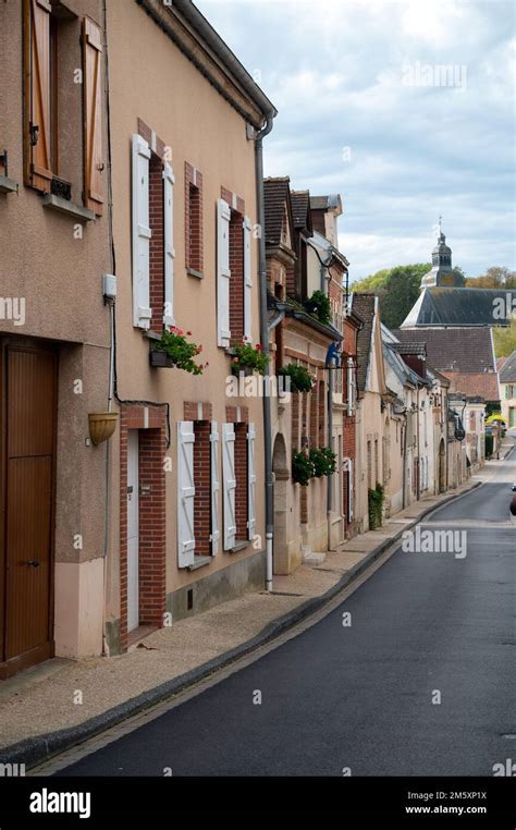 Beautiful French architecture and houses in Champagne sparkling wine ...