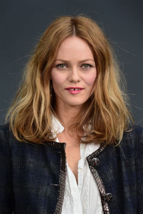 Vanessa Paradis Son album Love Songs est déjà un énorme succès Vidéo