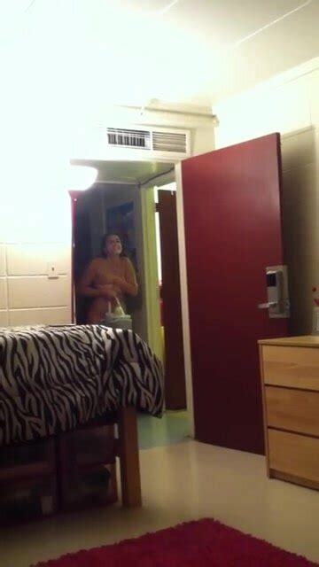 Naked College Girl ThisVid