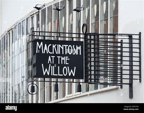 Mackintosh at the Willow, the original Willow Tearooms at 215-217 ...