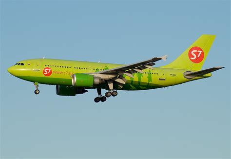 VP BSY S7 Siberia Airlines Airbus A310 204 VP BSY Cn 43 Dmitry