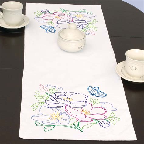 Wildflowers Table Runner Jack Dempsey Needle Art