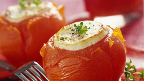 Tomates farcies au chèvre chaud facile découvrez les recettes de