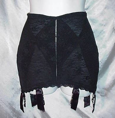 Gurlz Gone Glam Lingerie Love Raia Devine Vintage Girdle Week At Gurlz Gone Glam All