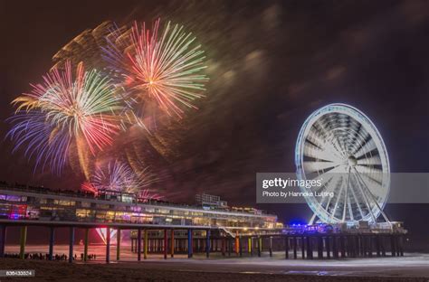 Colourful Fireworks At Scheveningen Pier High-Res Stock Photo - Getty Images