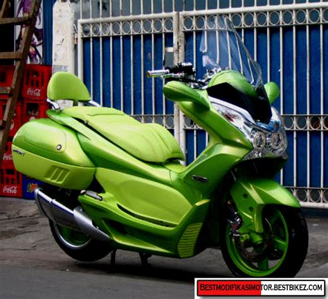 Gambar Modifikasi Motor Pcx Roda Part