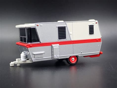 1959 Holiday House Camper Trailer Rare 164 Collectible Diorama Diecast