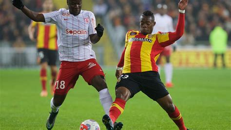 Ligue 2 l ASNL en quête d une réaction face à Lens France Bleu