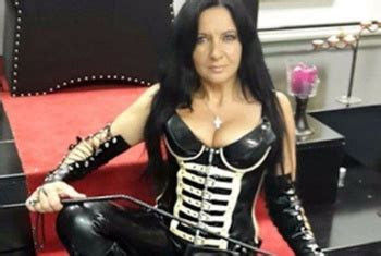 LadyScarlet Devil ღ devote dominante BDSM Kontakte