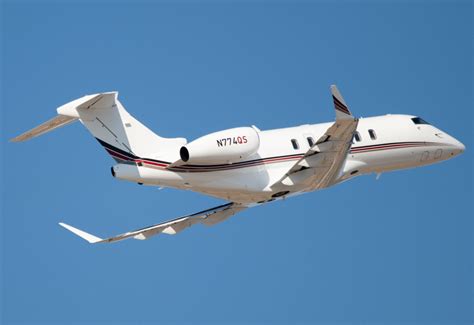 N744qs Netjets Bombardier Challenger 350 By Luke Ayers Aeroxplorer