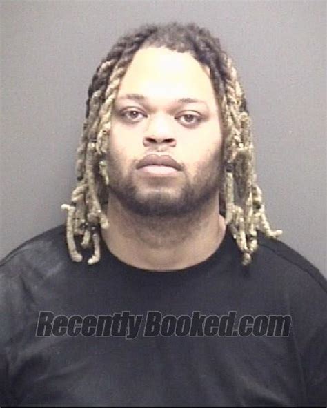 Recent Booking Mugshot For Joshua Leon Beard In Galveston County Texas